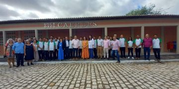 Juazeiro: Ministra da Ciência e Tecnologia visita Centro de Agroecologia e Energias Renováveis da UNEB